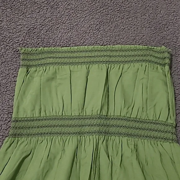 Le Chateau strapless boho dress - Picture 2 of 4